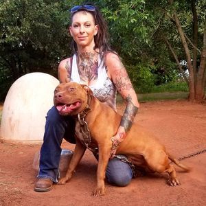 Meet your Posher, Christy